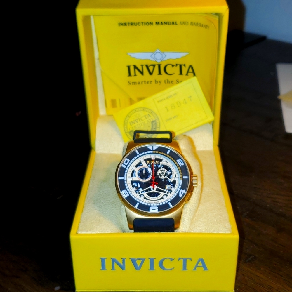 Invicta Reserve Sea Vulture Watch Mens